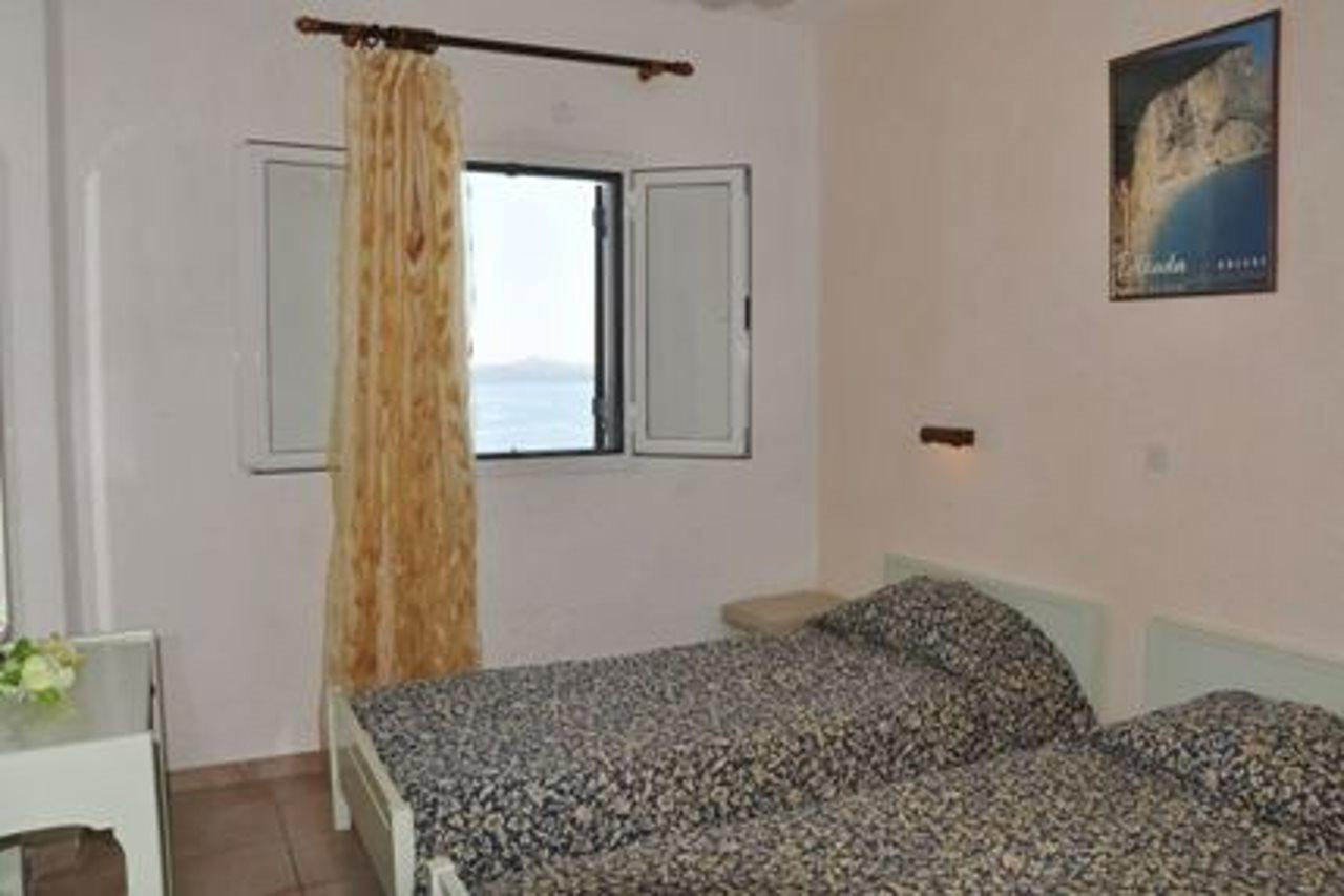 Yannis Servos Barbati Apartments Extérieur photo
